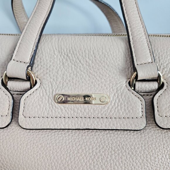 Michael Kors crossbody satchel - Picture 3 of 15